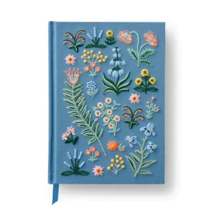 Carnet brodé ‘Menagerie Garden’ | RIFLE PAPER CO
